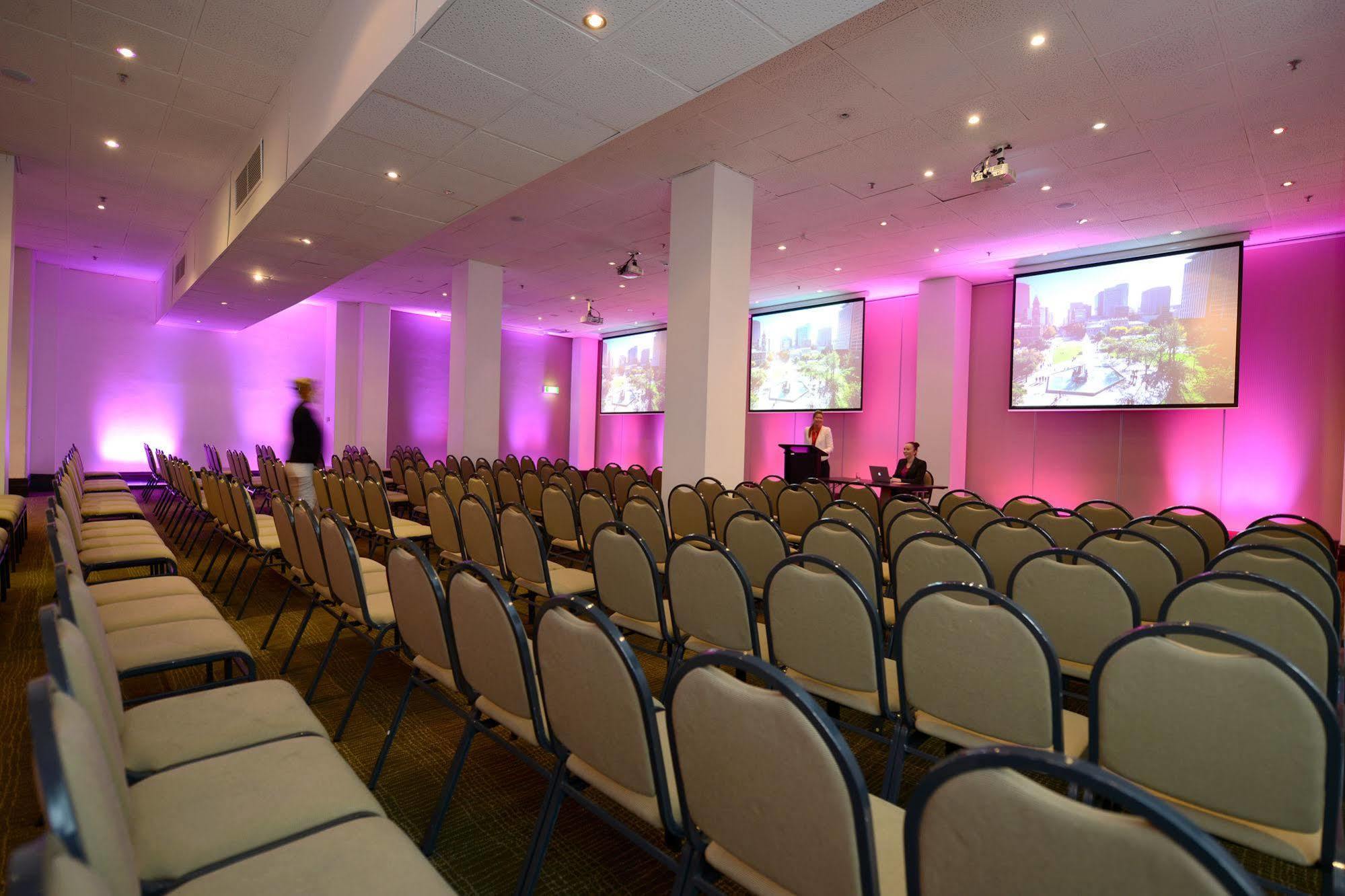 Ibis Styles Adelaide Grosvenor Otel Dış mekan fotoğraf